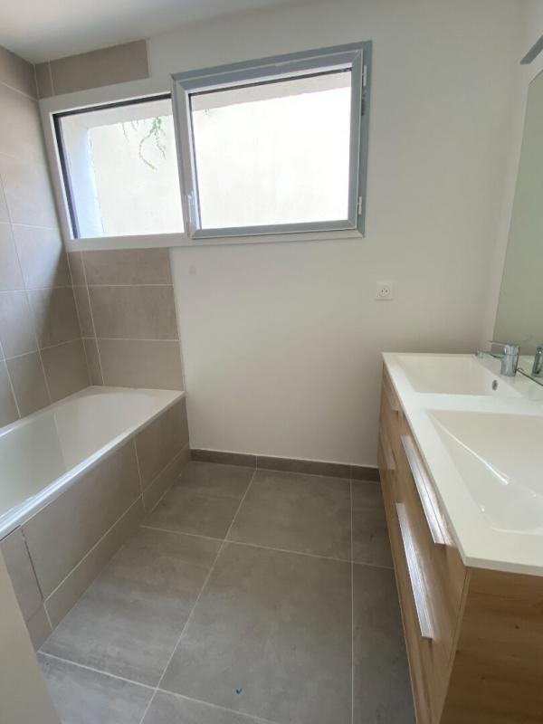 Appartement - 104 m² - 4 pièces