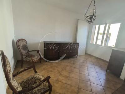 Maison de village - 85 m² - 3 pièces