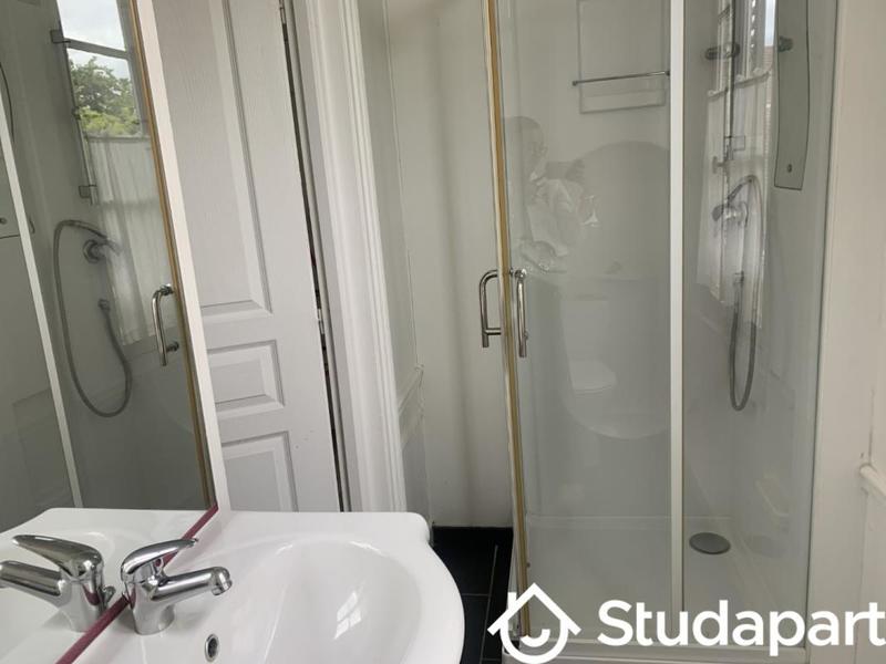 Chambre - 16 m² - 1 pièce