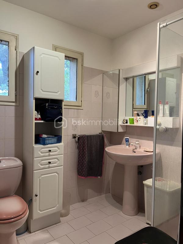 Maison - 196 m² - 6 pièces