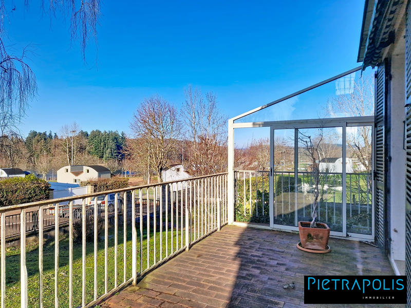 Maison - 140 m² - 5 pièces