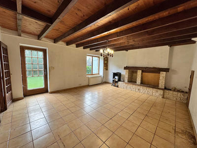 Maison - 80 m² - 5 pièces