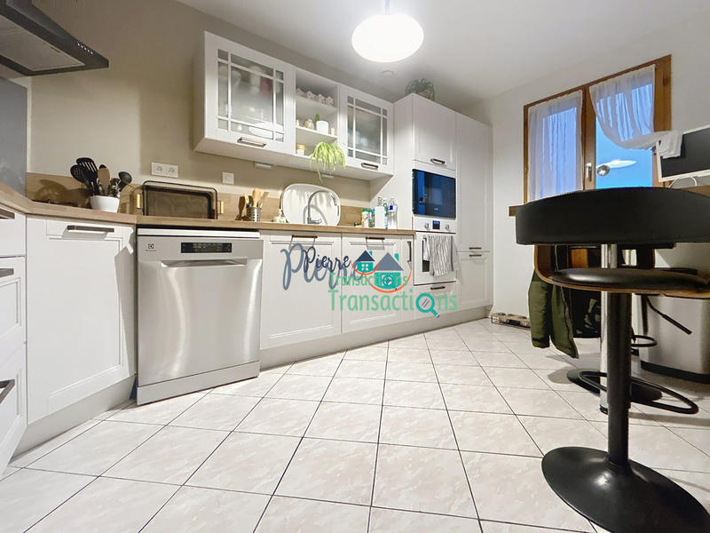 Maison - 112 m² - 4 pièces