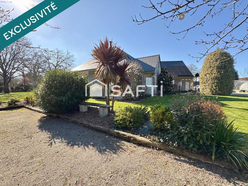 Maison - 220 m² - 8 pièces