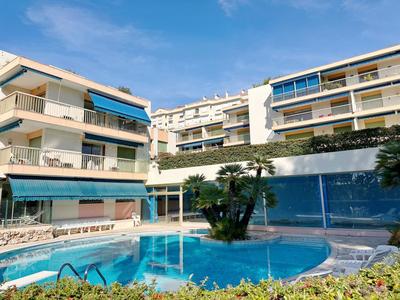 Appartement - 80 m² - 3 pièces