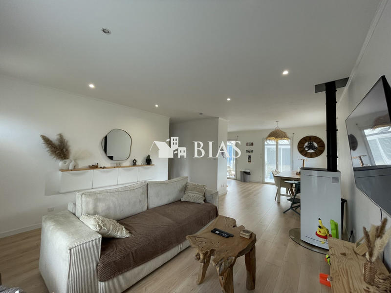 Maison - 87 m² - 4 pièces