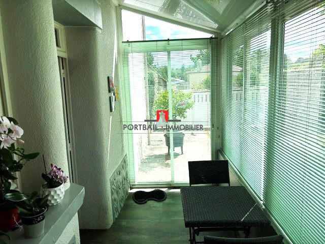 Maison - 159 m² - 6 pièces