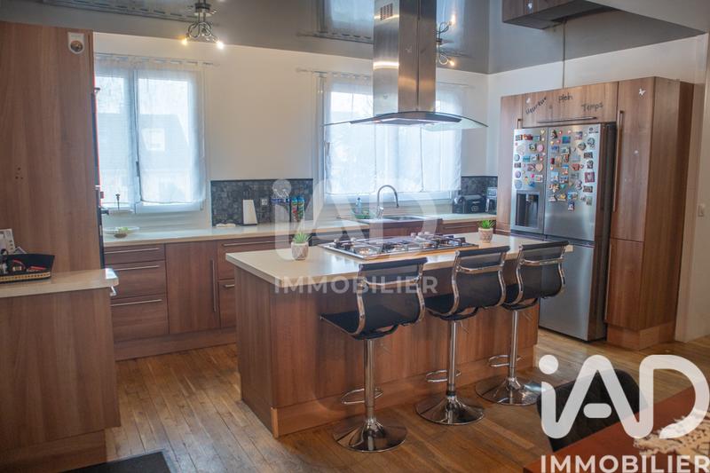 Maison - 139 m² - 6 pièces