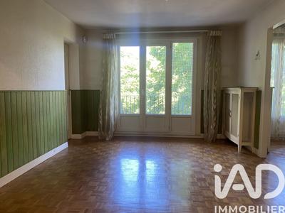 Appartement - 70 m² - 4 pièces