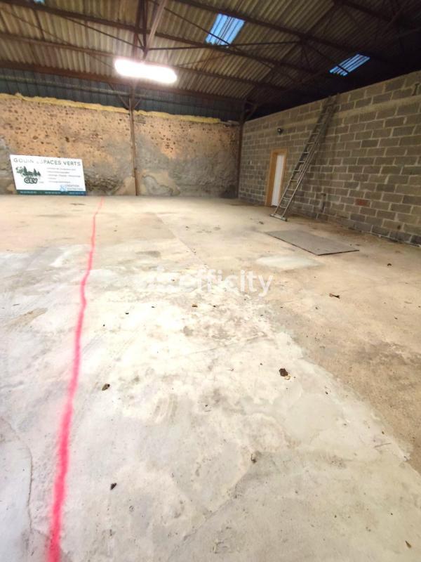 Bureau - 73 m² - 1 pièce