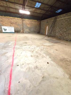 Bureau - 73 m² - 1 pièce