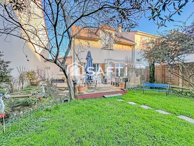 Maison - 110 m² - 5 pièces