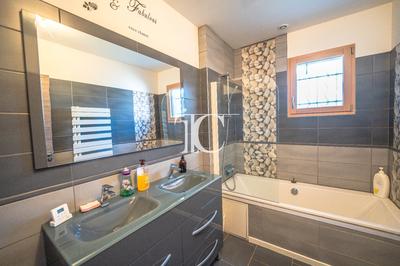 Maison - 70 m² - 4 pièces