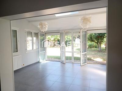 Maison - 180 m² - 6 pièces