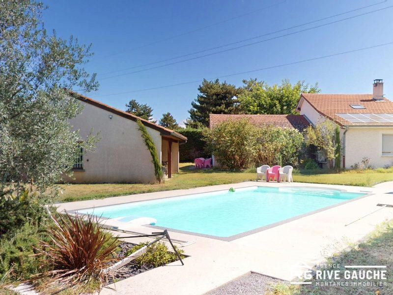 Maison - 144 m² - 5 pièces