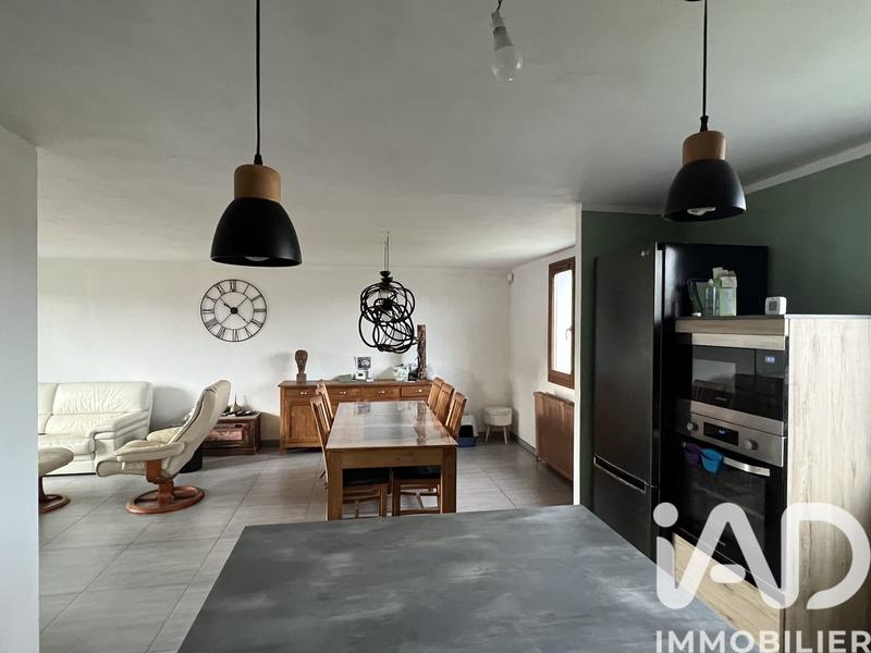 Maison - 99 m² - 4 pièces