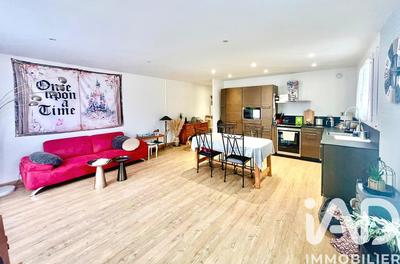 Appartement - 70 m² - 3 pièces