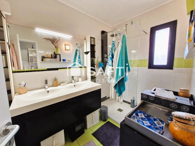 Maison - 153 m² - 4 pièces