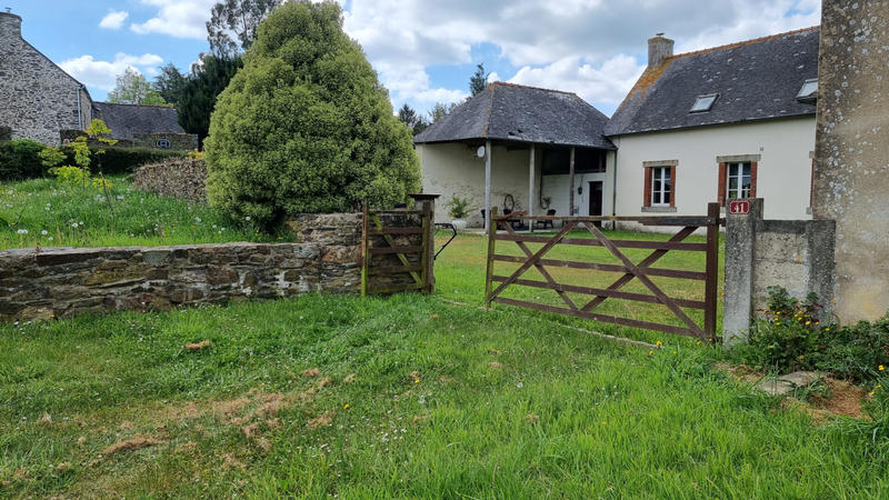 Maison - 198 m² - 14 pièces