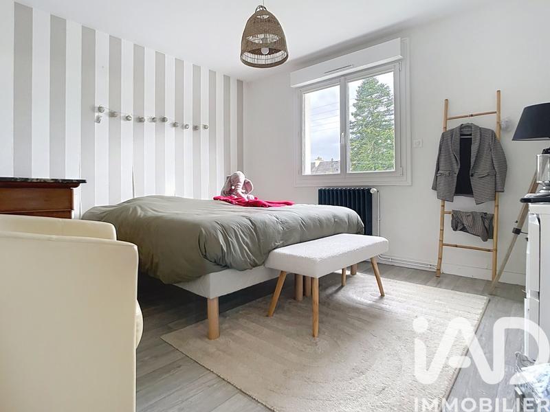 Maison - 80 m² - 5 pièces