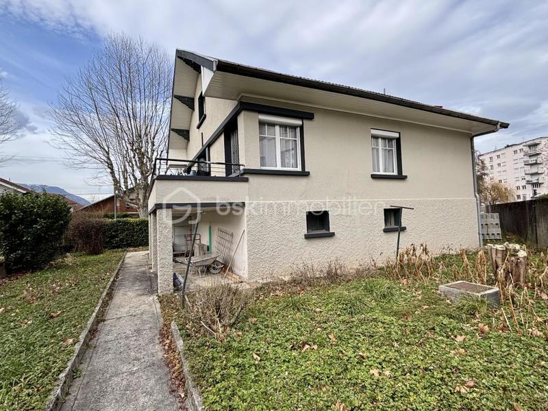 Maison - 154 m² - 6 pièces