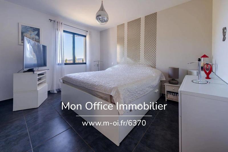 Maison - 143 m² - 5 pièces