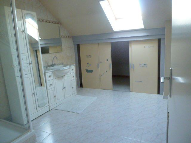 Maison - 94 m² - 5 pièces