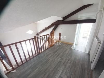 Appartement - 93 m² - 5 pièces