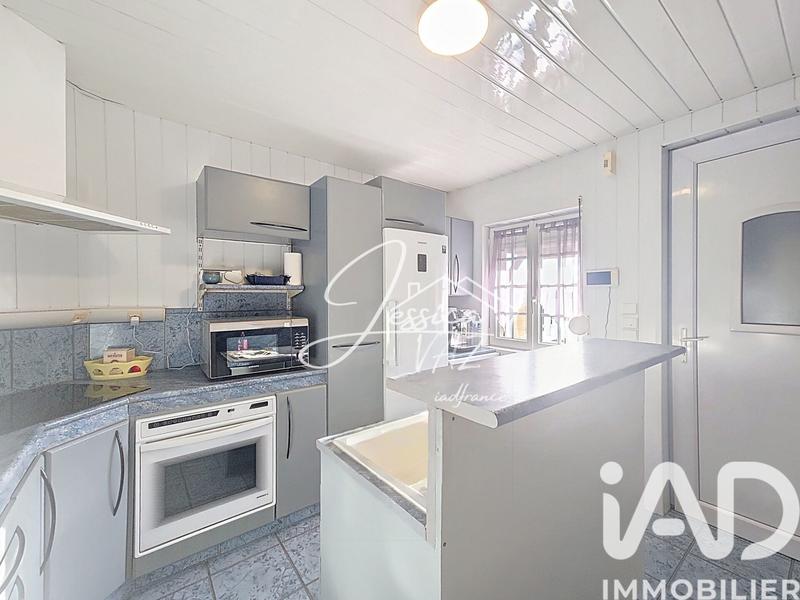 Maison - 85 m² - 5 pièces