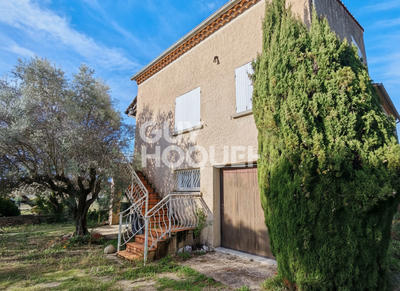 Maison - 185 m² - 7 pièces