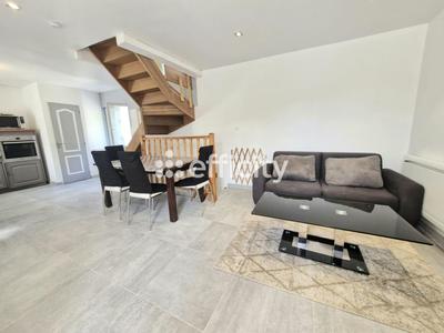 Maison - 120 m² - 3 pièces
