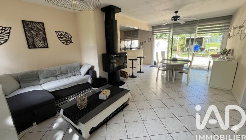 Maison - 90 m² - 4 pièces