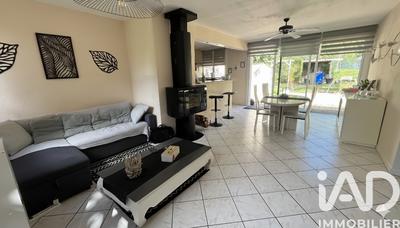 Maison - 90 m² - 4 pièces