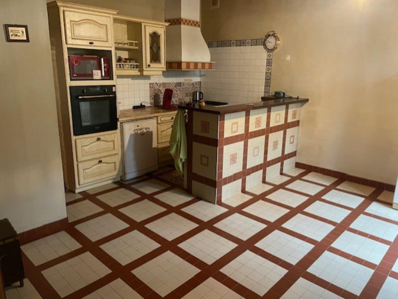 Maison - 185 m² - 9 pièces