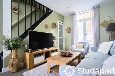 Chambre - 13 m² - 1 pièce