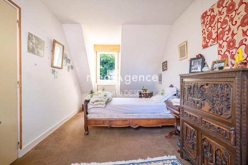 Maison - 307 m² - 13 pièces