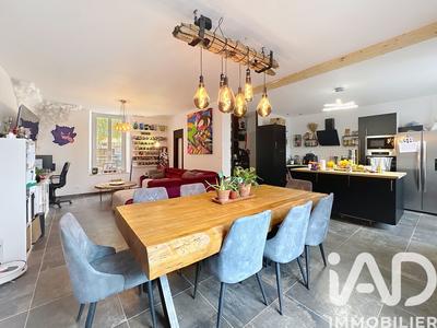Maison - 132 m² - 5 pièces