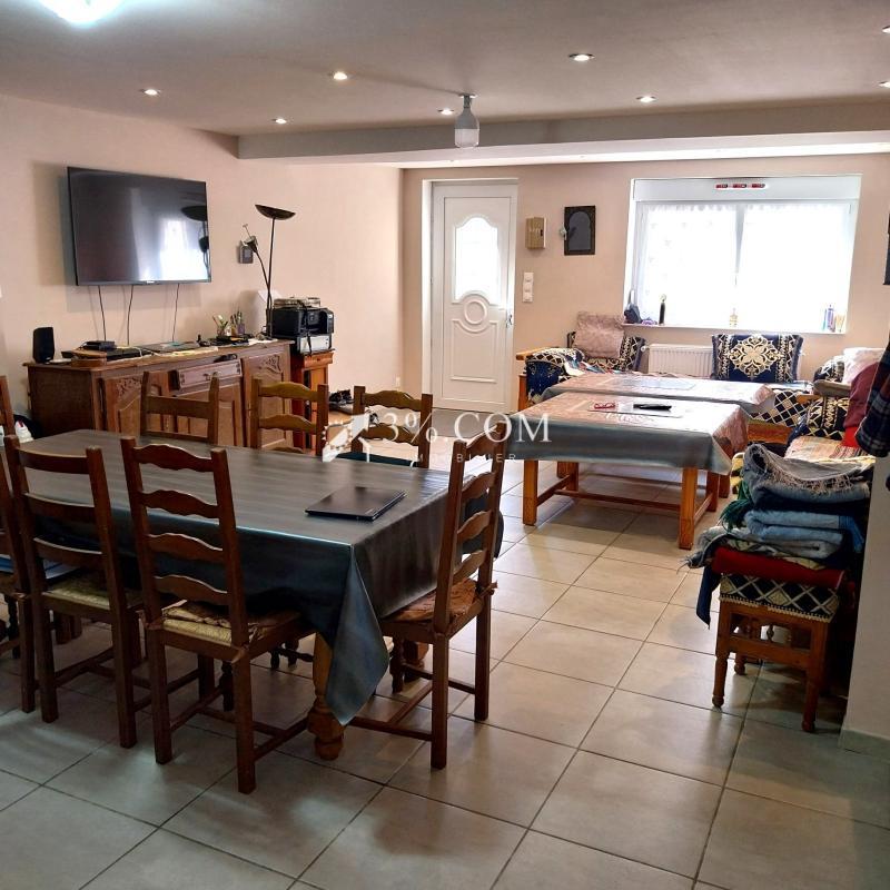 Maison - 145 m² - 8 pièces