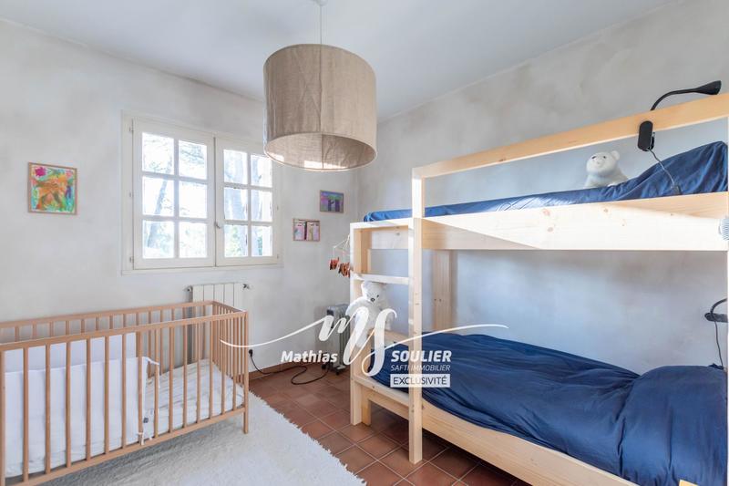 Maison - 194 m² - 7 pièces