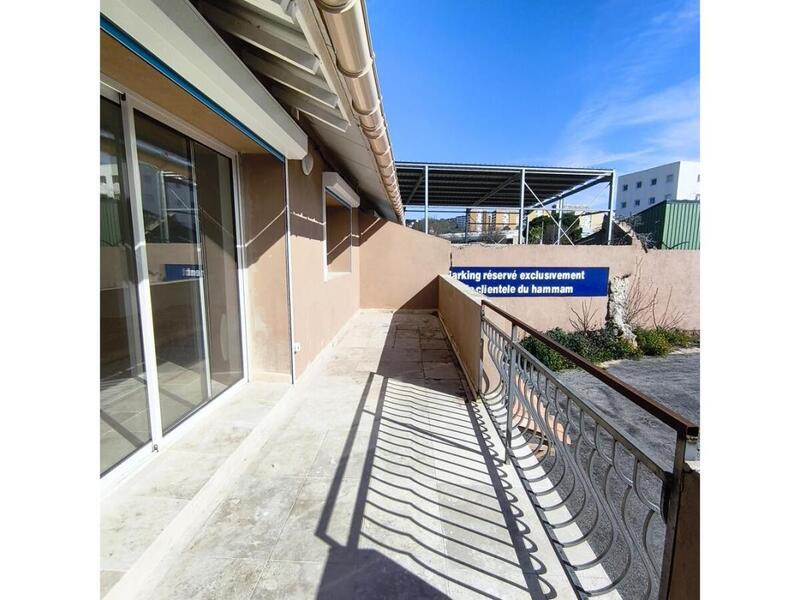 Appartement - 97 m² - 3 pièces