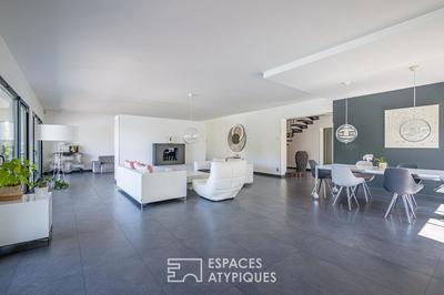 Maison d'architecte - 287 m² - 6 pièces