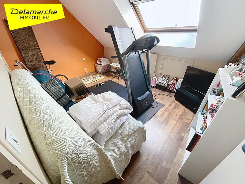 Maison - 185 m² - 10 pièces