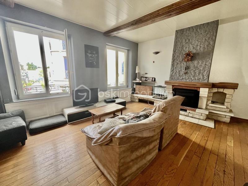 Immeuble - 170 m² - 5 pièces