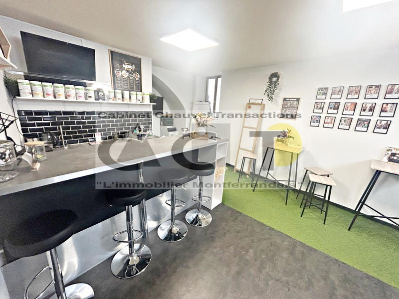 Local commercial - 23 m² - 1 pièce