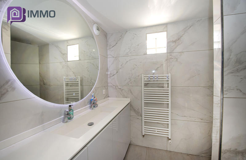 Appartement - 76 m² - 4 pièces