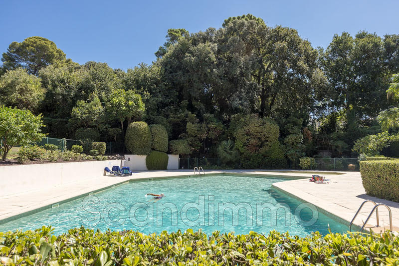 Appartement - 101 m² - 4 pièces