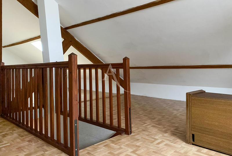 Maison - 140 m² - 6 pièces