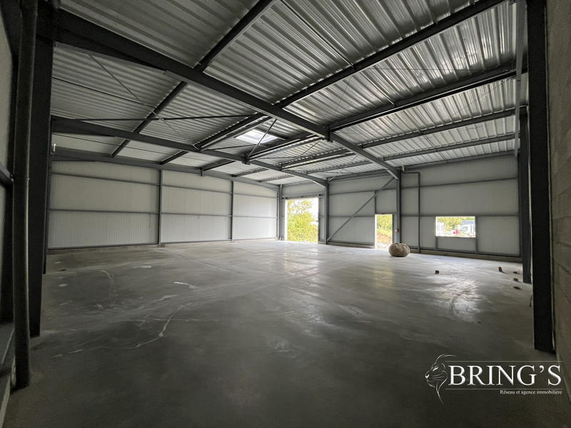 Local d'activités - 200 m²