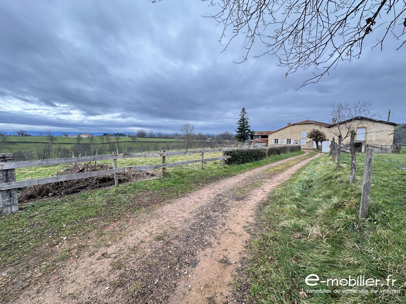 Maison ancienne - 135 m² - 5 pièces