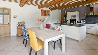 Maison - 125 m² - 5 pièces